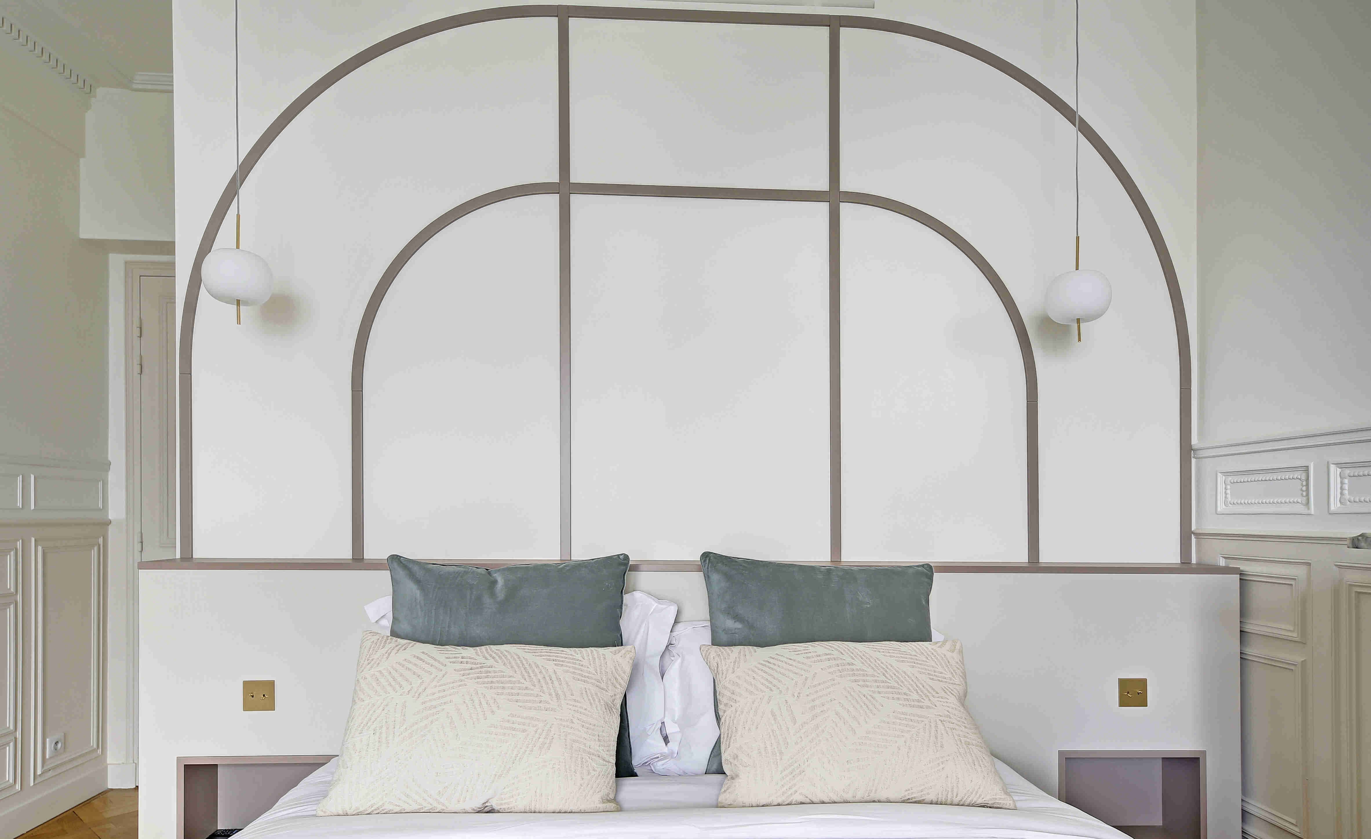 Art Deco additional view